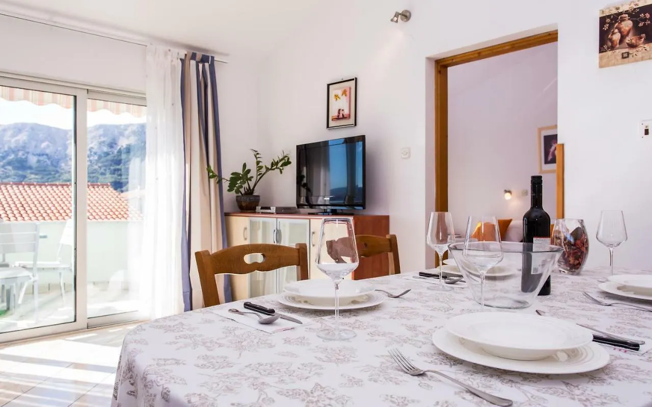 Apartments Luka باشْكا كرواتيا