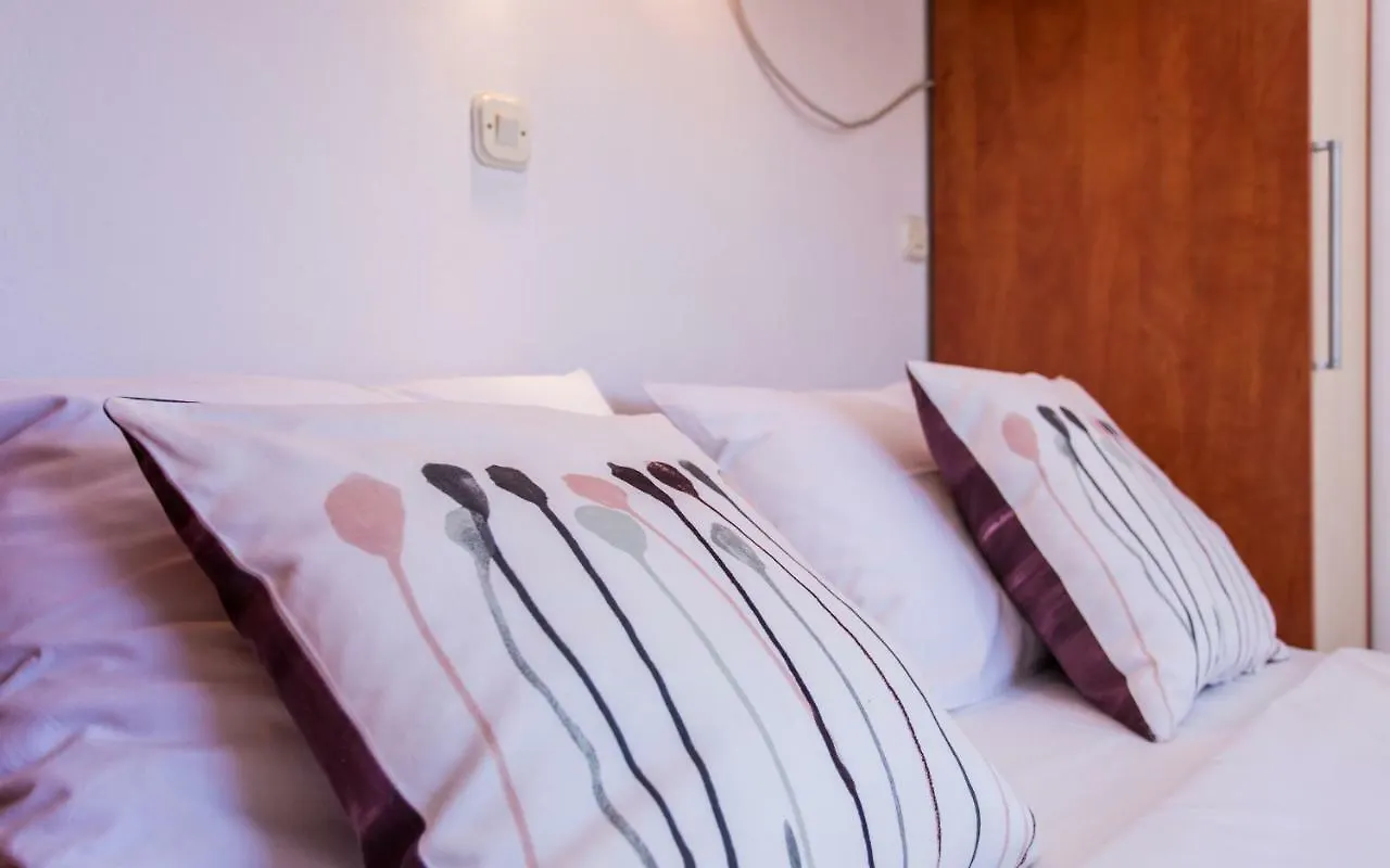 Apartments Luka باشْكا
